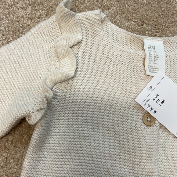 NWT! Button up sweater - Picture 2 of 3